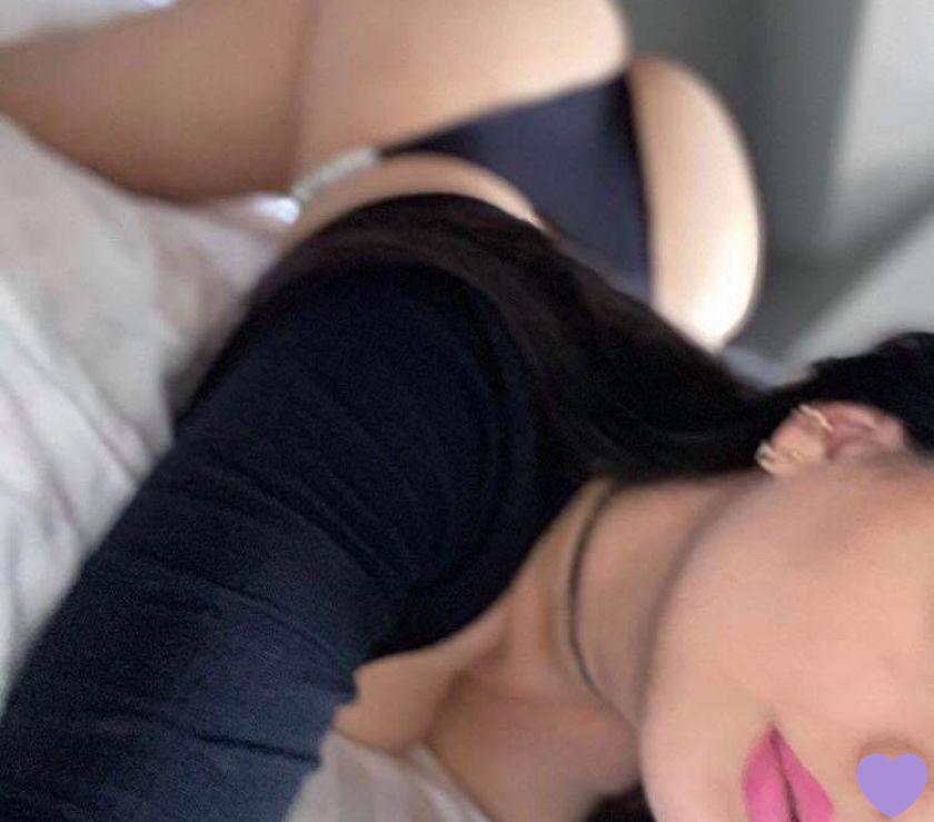 Lorraine Dimples, 24